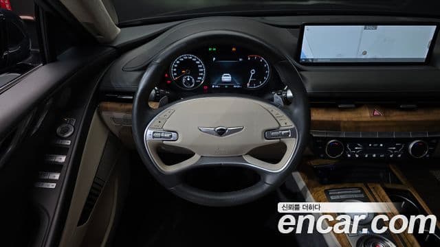 Genesis Electrified G80 2020 — ფოტო 13/20