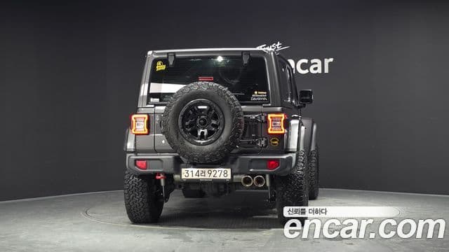 Jeep Wrangler 2019 — ფოტო 15/30