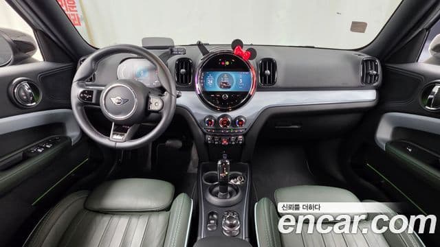 Mini Cooper Countryman 2022 — ფოტო 7/20
