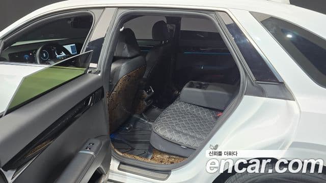 Hyundai Grandeur 2024 — ფოტო 11/20