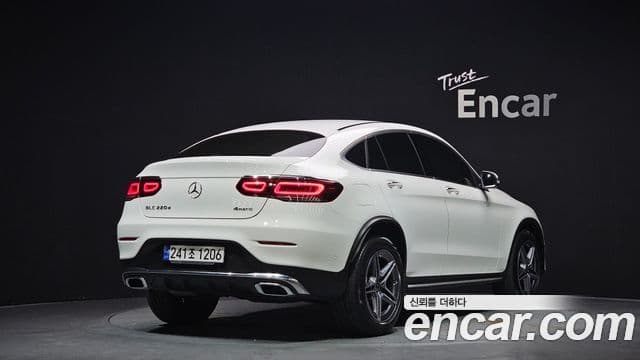 Mercedes-Benz GLC-Class 2023 — Şəkil 2/20