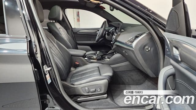 BMW X4 2024 — Photo 26/34