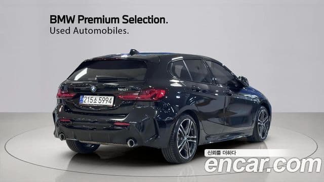 BMW 1 Series 2023 — Şəkil 1/20