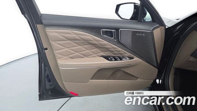 Kia K8 2024 — Photo 25/30