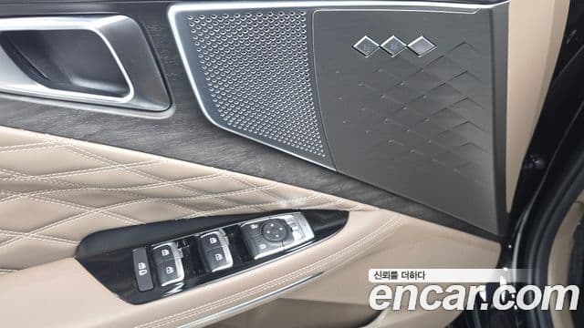 Kia K8 2024 — Photo 7/30