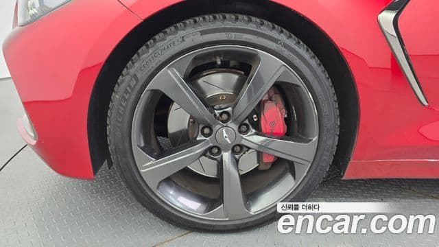 Genesis G70 2019 — ფოტო 5/20