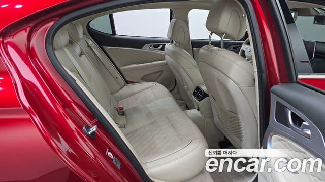 Genesis G70 2019 — ფოტო 11/20