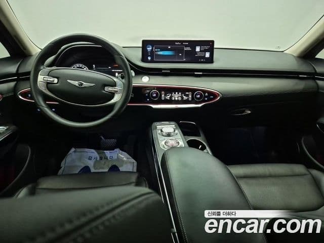 Genesis GV70 2021 — ფოტო 7/19