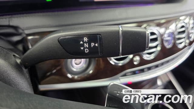 Mercedes-Benz S-Class 2019 — Фото 9/20