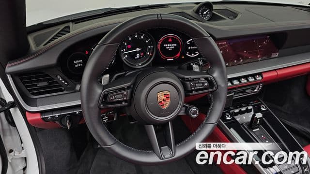 Porsche 911 2024 — ფოტო 17/20