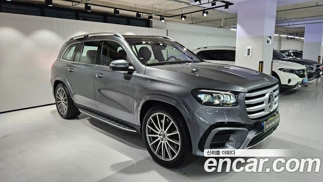 Mercedes-Benz GLS-Class 2025 — Photo 18/20