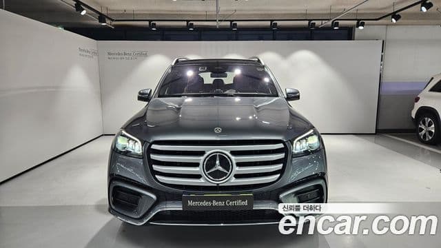 Mercedes-Benz GLS-Class 2025 — Photo 15/20