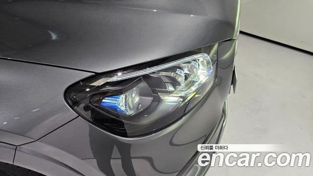 Mercedes-Benz GLS-Class 2025 — Photo 20/20