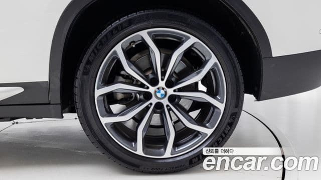 BMW X4 2025 — ფოტო 4/20