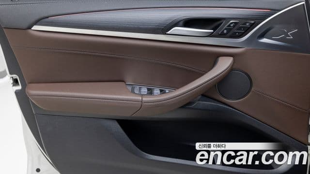 BMW X4 2025 — ფოტო 19/20