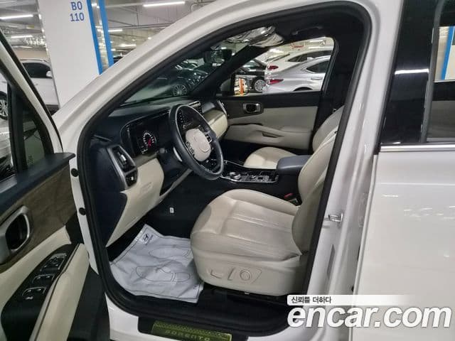 Kia Sorento 2023 — Şəkil 14/20