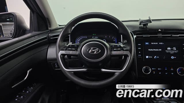 Hyundai The New Tucson 2023 — ფოტო 12/20