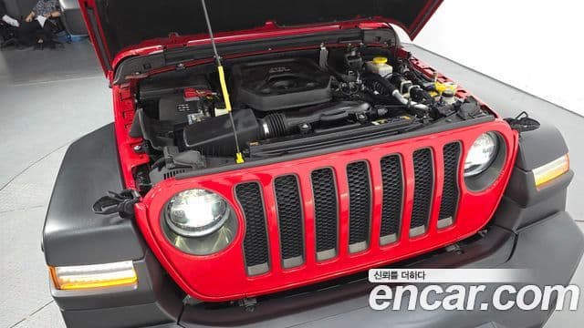 Jeep Wrangler 2022 — ფოტო 6/20