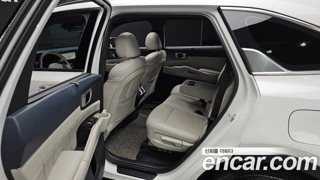 Kia Sorento 2022 — ფოტო 12/20