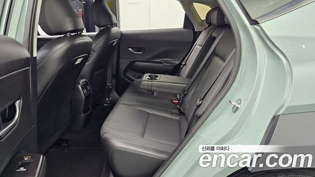 Hyundai Kona 2023 — Şəkil 12/20