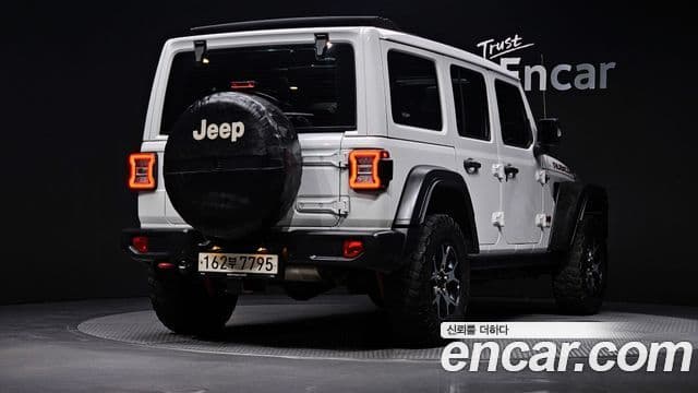 Jeep Wrangler 2019 — Photo 29/32
