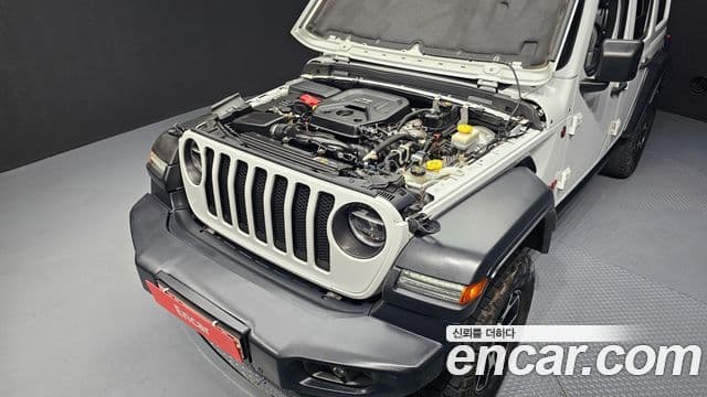 Jeep Wrangler 2019 — Photo 9/32