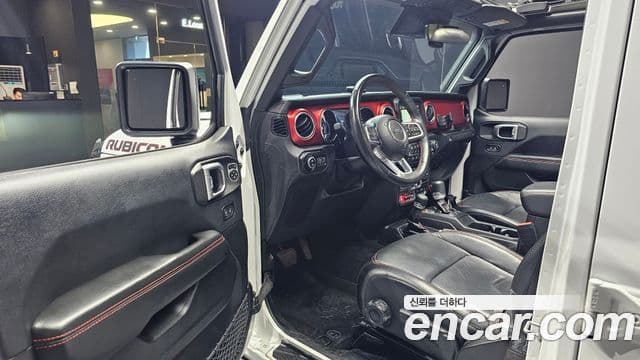 Jeep Wrangler 2019 — Photo 19/32