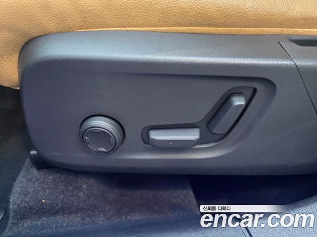 Volvo XC40 2022 — Şəkil 20/20