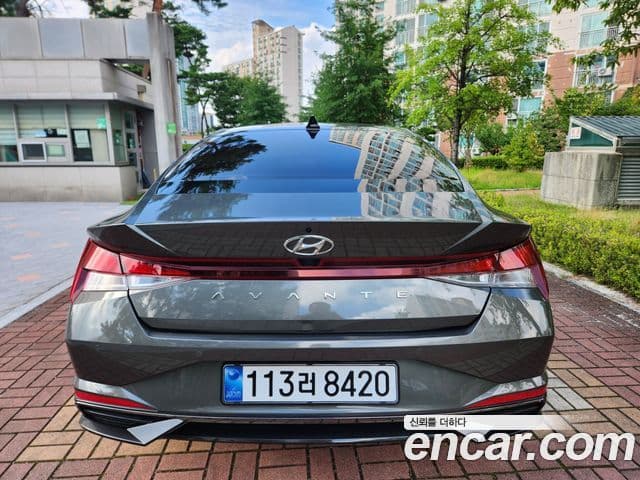 Hyundai Avante 2022 — ფოტო 2/19