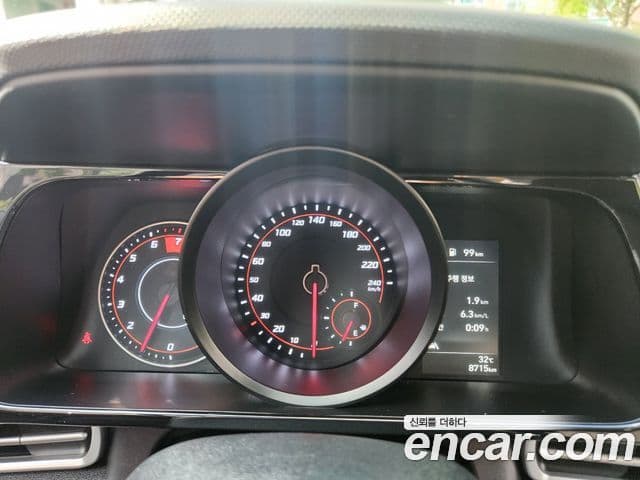 Hyundai Avante 2022 — ფოტო 10/19