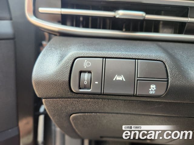 Hyundai Avante 2022 — ფოტო 13/19