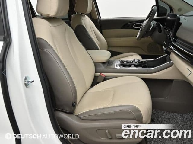 Kia Carnival 2024 — Şəkil 8/20