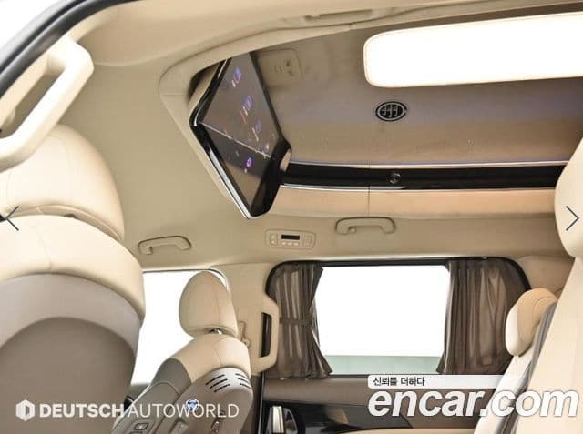 Kia Carnival 2024 — Şəkil 18/20