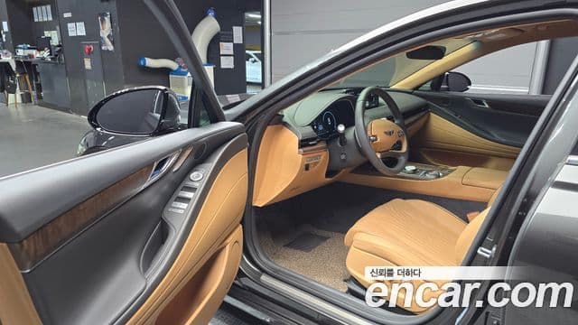 Genesis Electrified G80 2023 — ფოტო 10/20