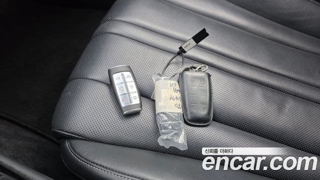 Genesis Electrified G80 2020 — Şəkil 18/20