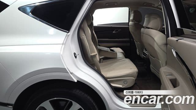 Genesis GV80 2022 — ფოტო 11/20