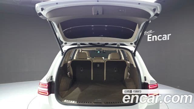Genesis GV80 2022 — ფოტო 17/20