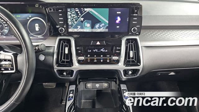 Kia Sorento 2022 — фото 12 из 20