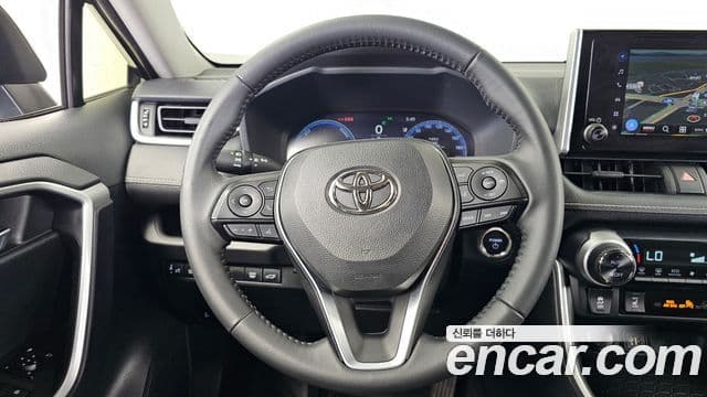 Toyota RAV4 2025 — Şəkil 13/20