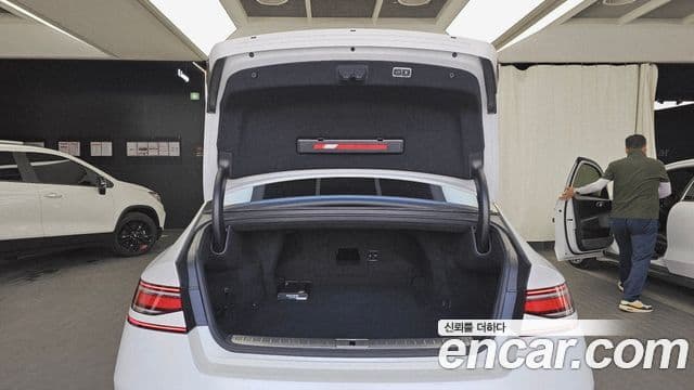 Genesis G90 2022 — Şəkil 20/20