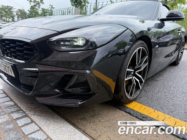 BMW Z4 2025 — Photo 3/15