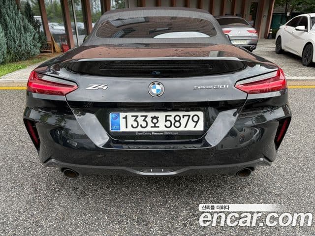 BMW Z4 2025 — Photo 9/15
