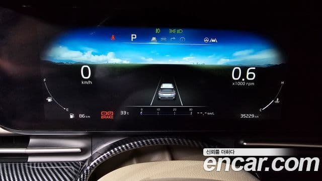 Kia Carnival 2022 — Фото 8/20
