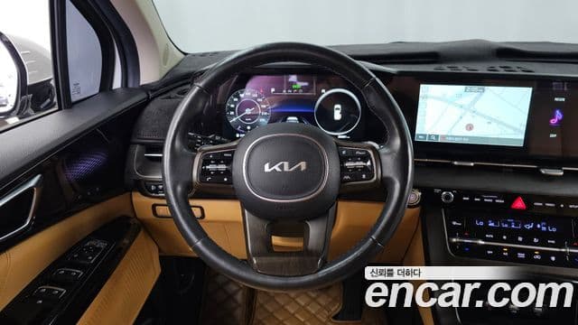 Kia Carnival 2021 — Şəkil 13/20