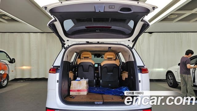 Kia Carnival 2021 — Şəkil 20/20
