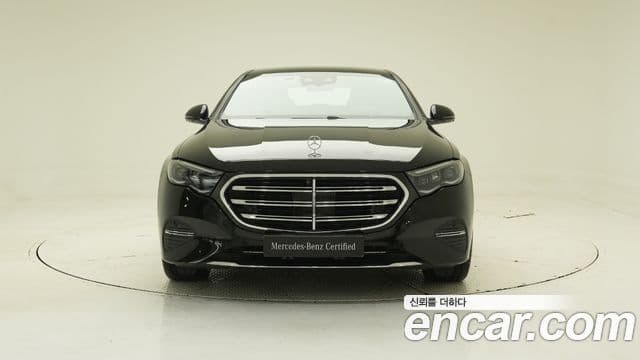 Mercedes-Benz E-Class 2025 — Şəkil 2/18