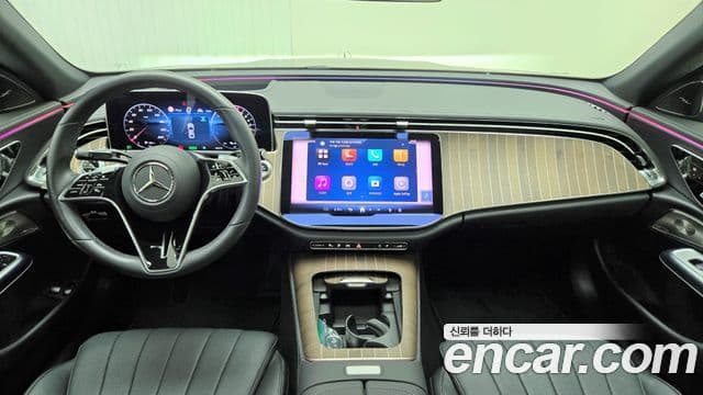 Mercedes-Benz E-Class 2025 — фото 9 из 18