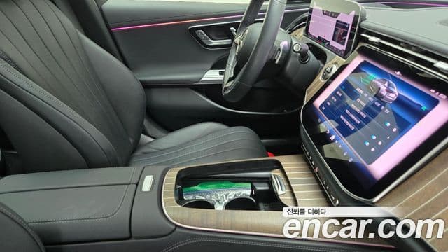 Mercedes-Benz E-Class 2025 — Şəkil 7/18