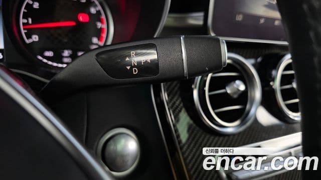 Mercedes-Benz GLC-Class 2018 — ფოტო 9/20