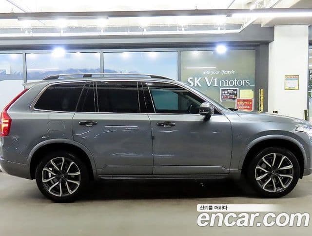 Volvo XC90 2018 — Şəkil 2/20